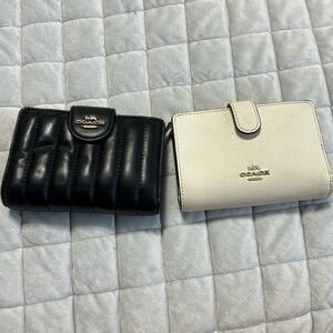 Coach corner zip wallet